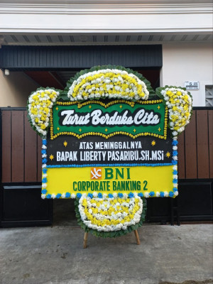 Papan Bunga Duka di Kei Kecil Barat
