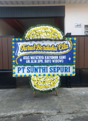 Papan Bunga Duka di Kei Kecil Barat